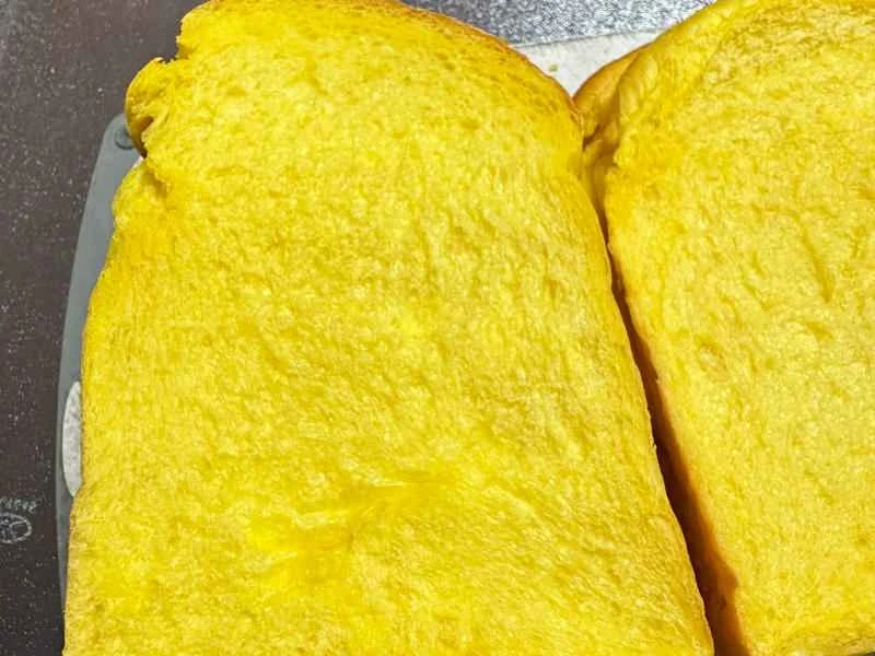 How to make pure milk hand-torn toast: Step 1