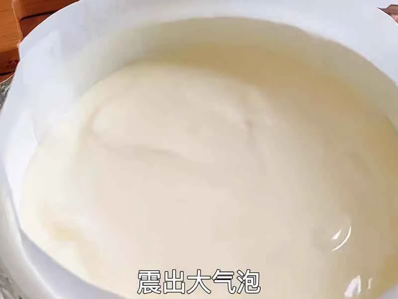 How to make pure milk hand-torn toast: Step 1