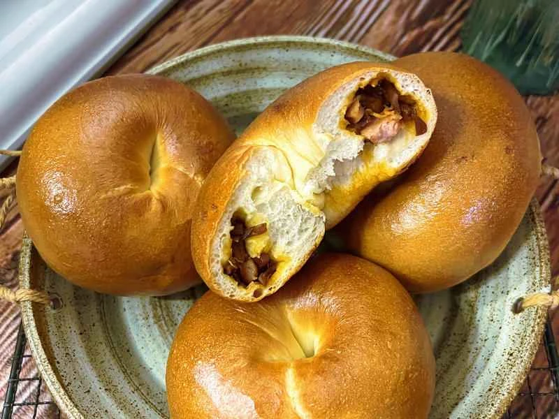 How to make pure milk hand-torn toast: Step 1