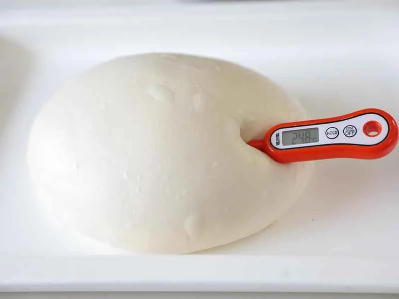 How to make pure milk hand-torn toast: Step 1