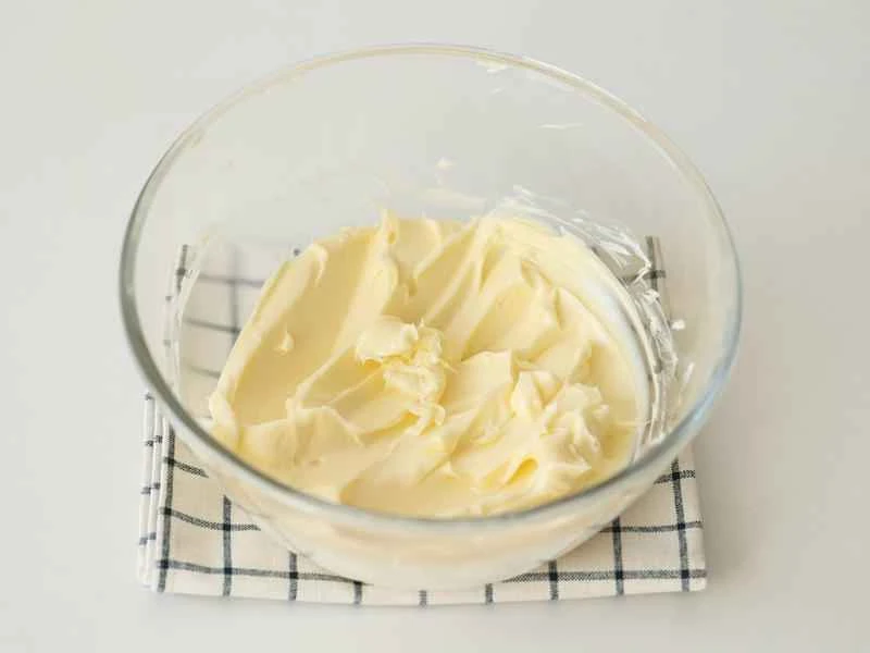 How to make pure milk hand-torn toast: Step 1