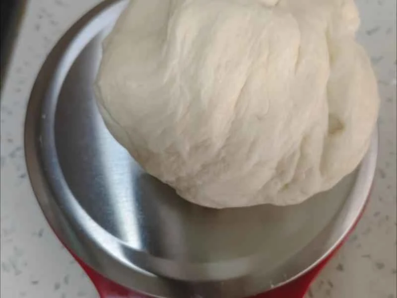 How to make pure milk hand-torn toast: Step 1