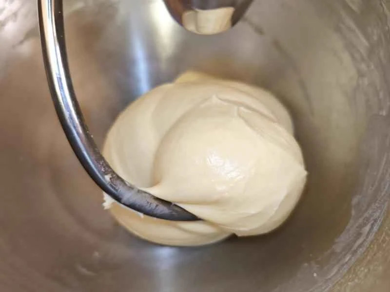 How to make pure milk hand-torn toast: Step 1