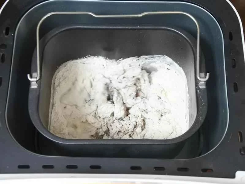 How to make pure milk hand-torn toast: Step 1