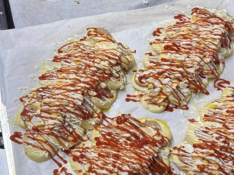 How to make pure milk hand-torn toast: Step 1