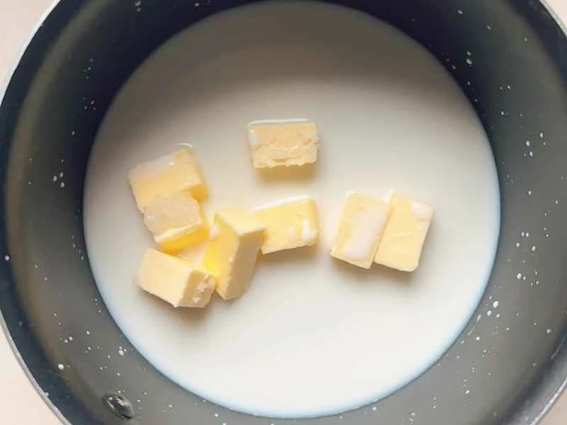 How to make pure milk hand-torn toast: Step 1