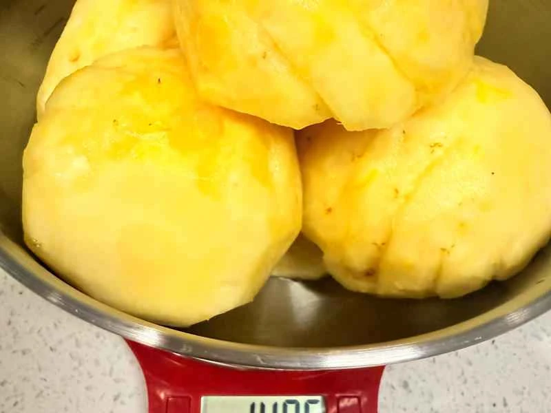 How to make pure milk hand-torn toast: Step 1