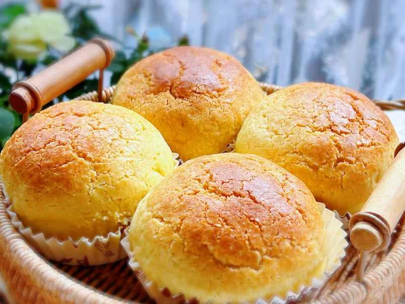 How to make pure milk hand-torn toast: Step 1