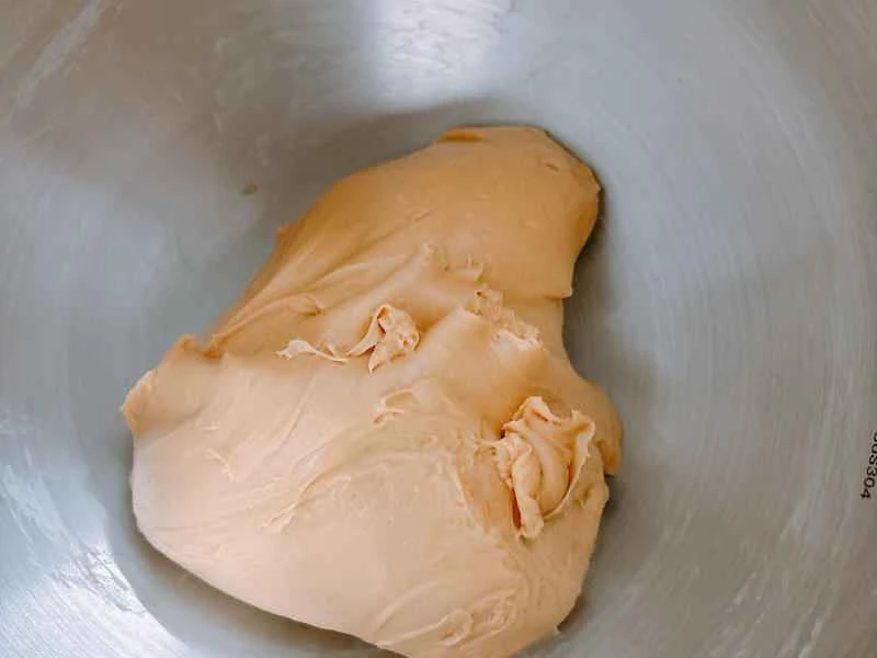 How to make pure milk hand-torn toast: Step 1