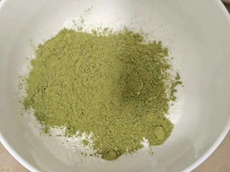 How to make pure milk hand-torn toast: Step 1