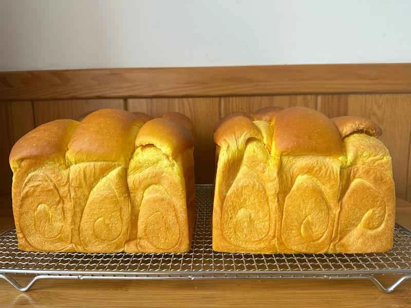 How to make pure milk hand-torn toast: Step 1