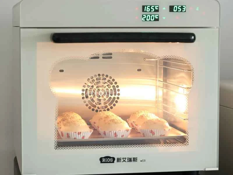 How to make pure milk hand-torn toast: Step 1