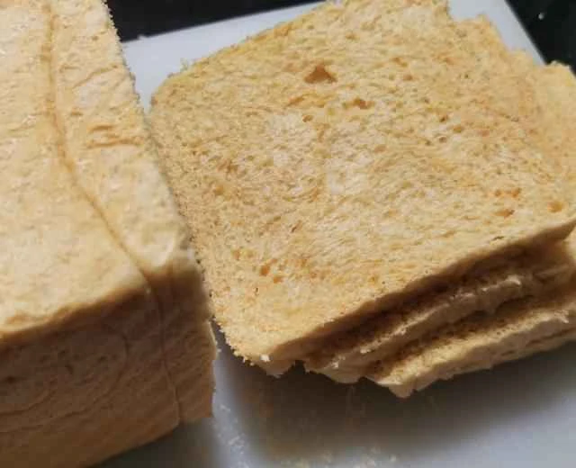 Beginner's recipe for milk toast and hamburger buns