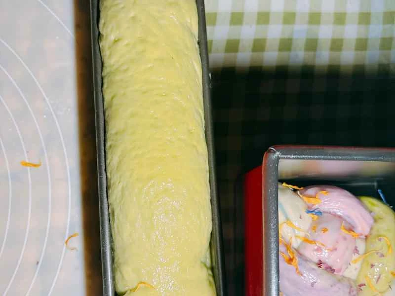 How to make pure milk hand-torn toast: Step 1