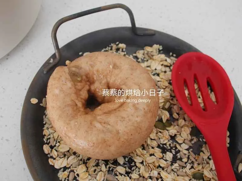 How to make pure milk hand-torn toast: Step 1