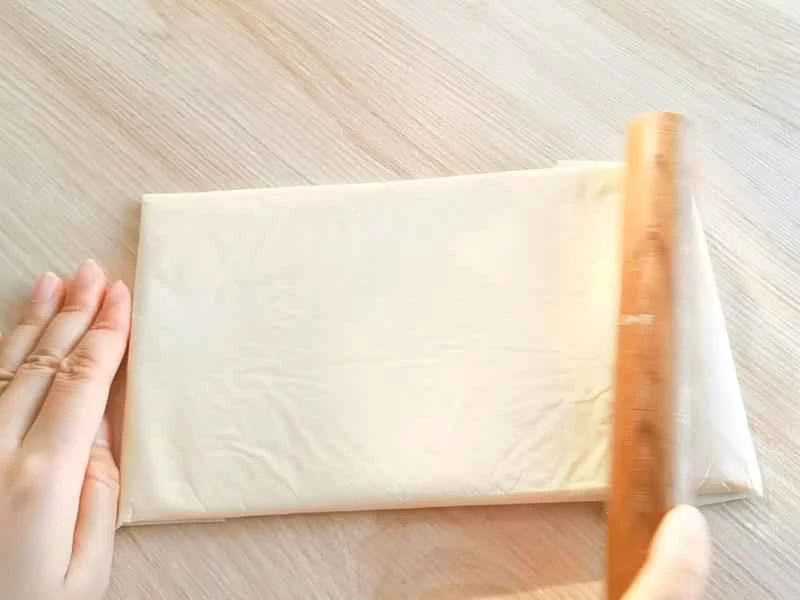 How to make pure milk hand-torn toast: Step 1