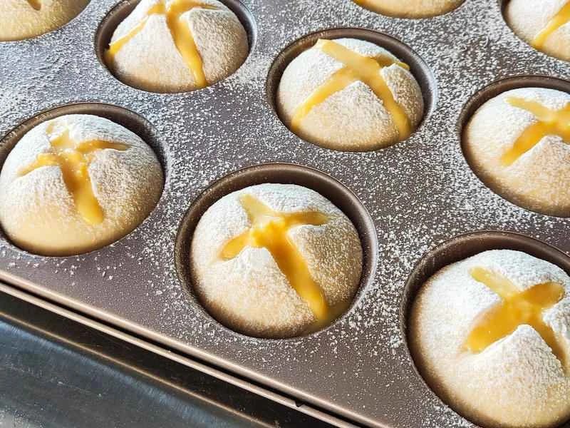 How to make pure milk hand-torn toast: Step 1