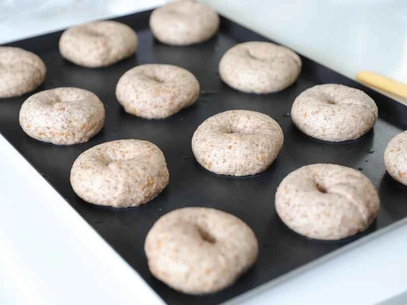 How to make pure milk hand-torn toast: Step 1