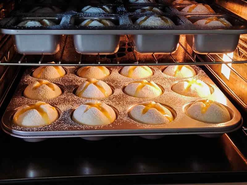 How to make pure milk hand-torn toast: Step 1