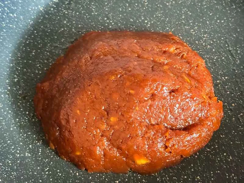 How to make pure milk hand-torn toast: Step 1