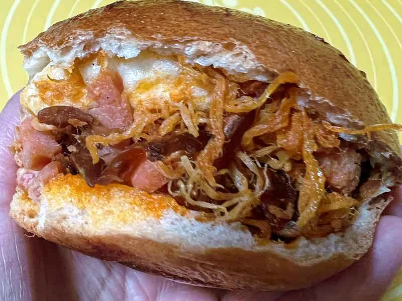 How to make pure milk hand-torn toast: Step 1