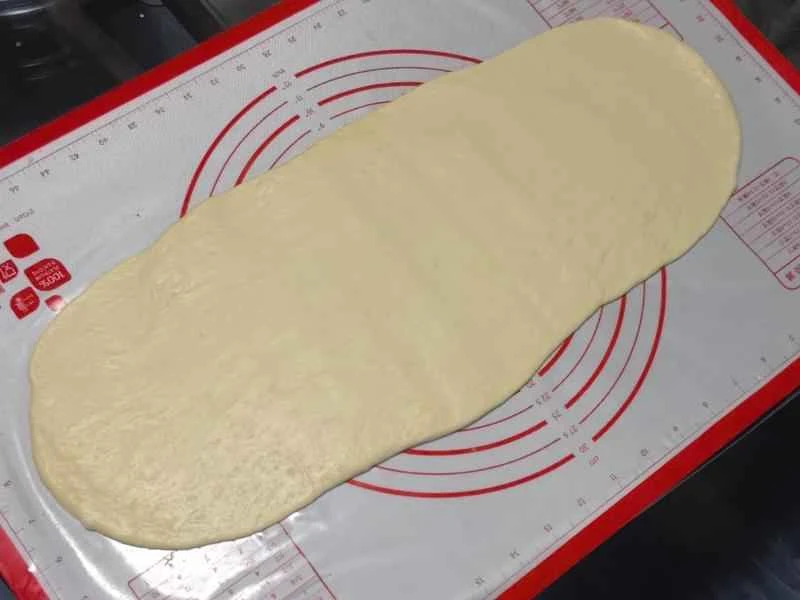 How to make pure milk hand-torn toast: Step 1