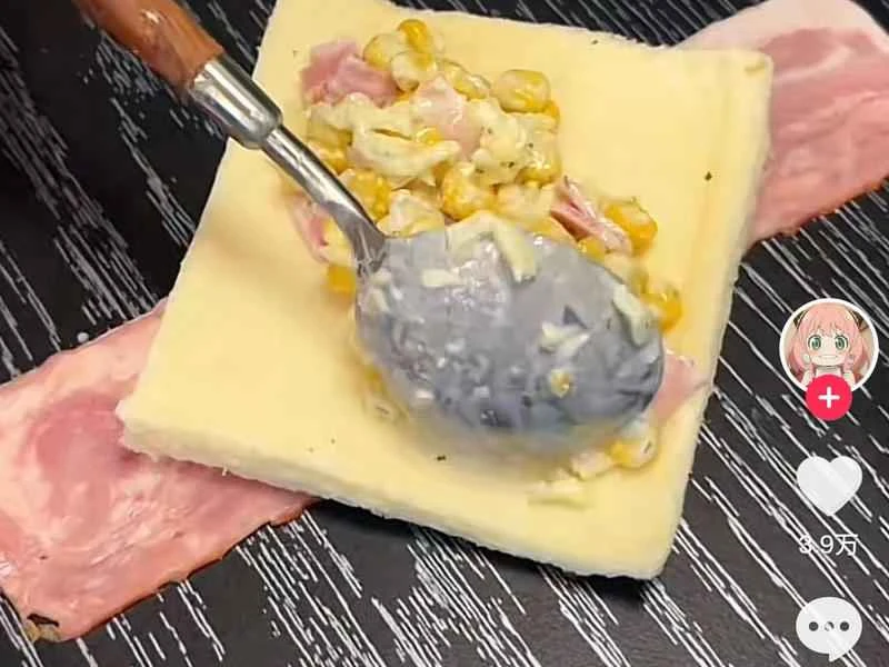 How to make pure milk hand-torn toast: Step 1