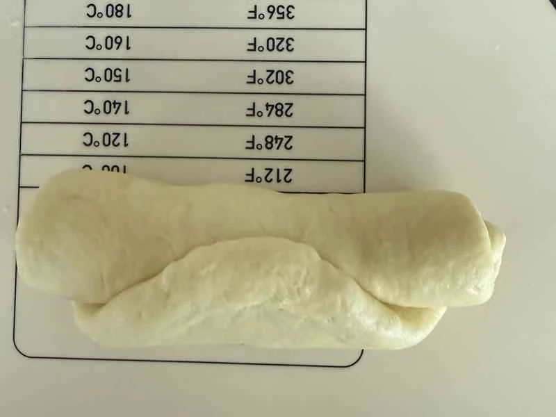 How to make pure milk hand-torn toast: Step 1