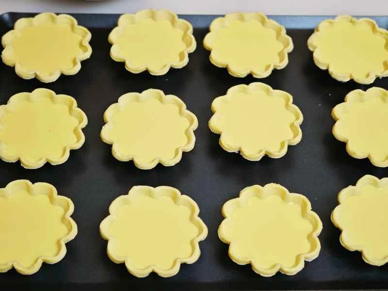 How to make pure milk hand-torn toast: Step 1