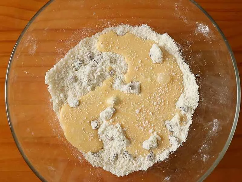 How to make pure milk hand-torn toast: Step 1