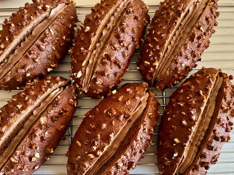 How to make pure milk hand-torn toast: Step 1