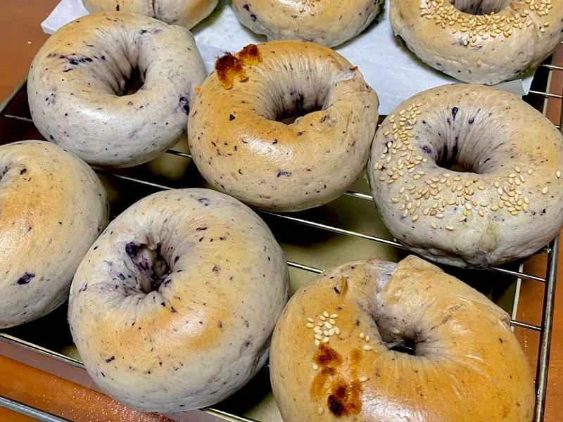 How to make pure milk hand-torn toast: Step 1