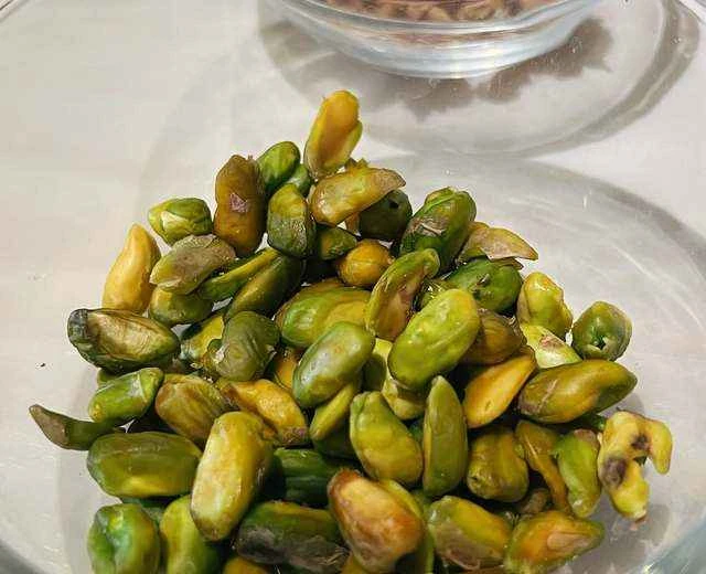 FL Quick Pistachio Peeling Recipe Based on Baking Principles