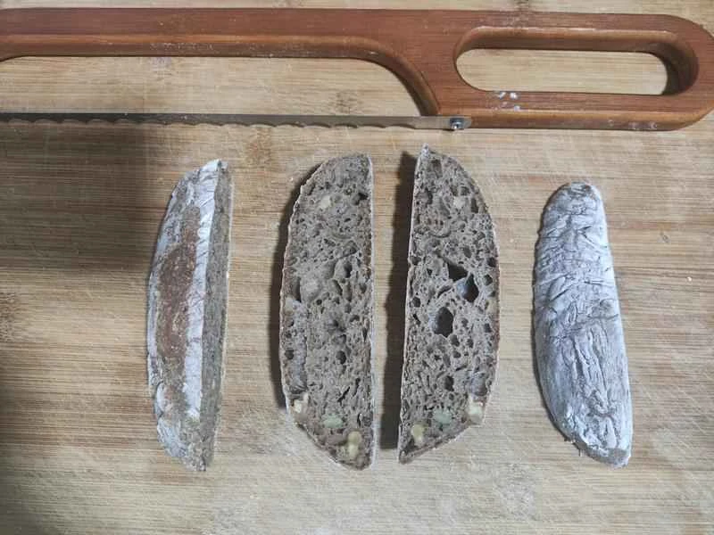 How to make pure milk hand-torn toast: Step 1