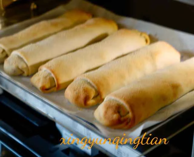 Beef and Cheese Rolls (Sam's Family Recipe)