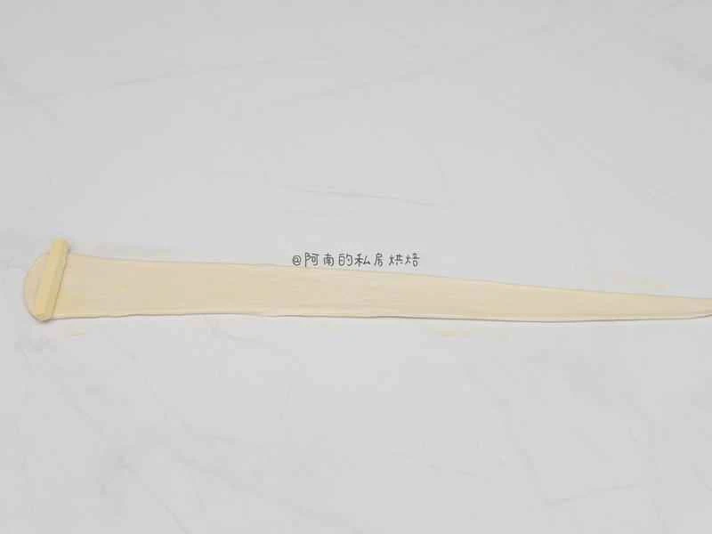 How to make pure milk hand-torn toast: Step 1