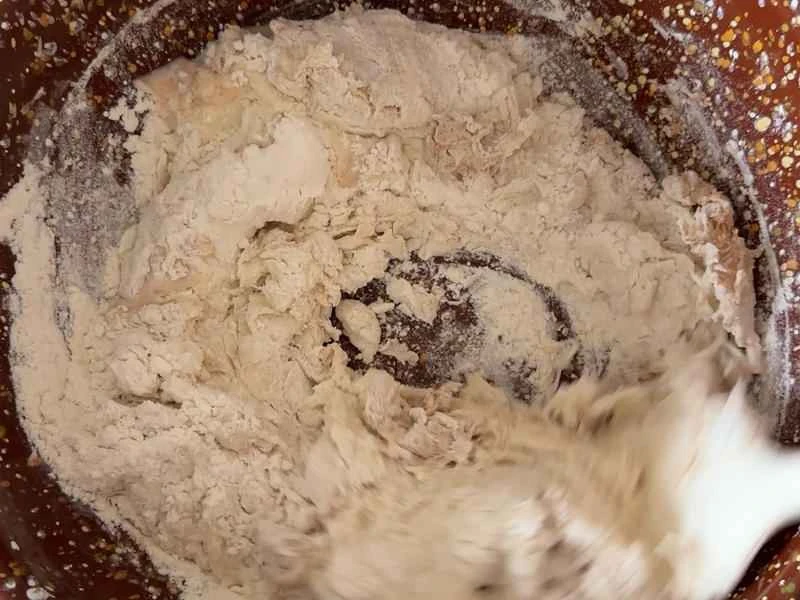 How to make pure milk hand-torn toast: Step 1