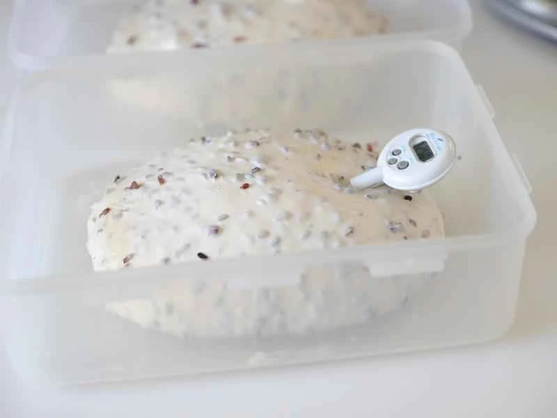 How to make pure milk hand-torn toast: Step 1