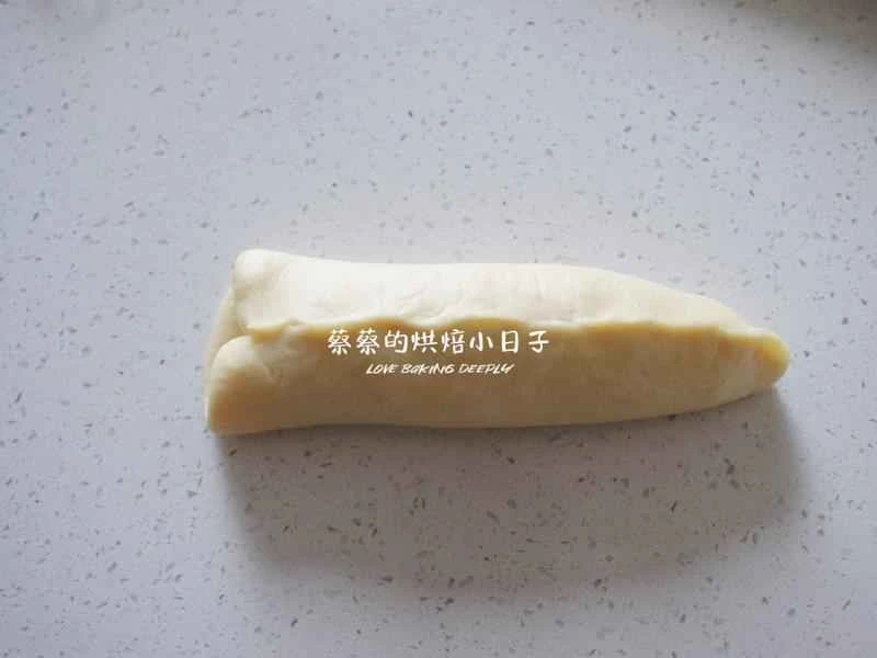 How to make pure milk hand-torn toast: Step 1