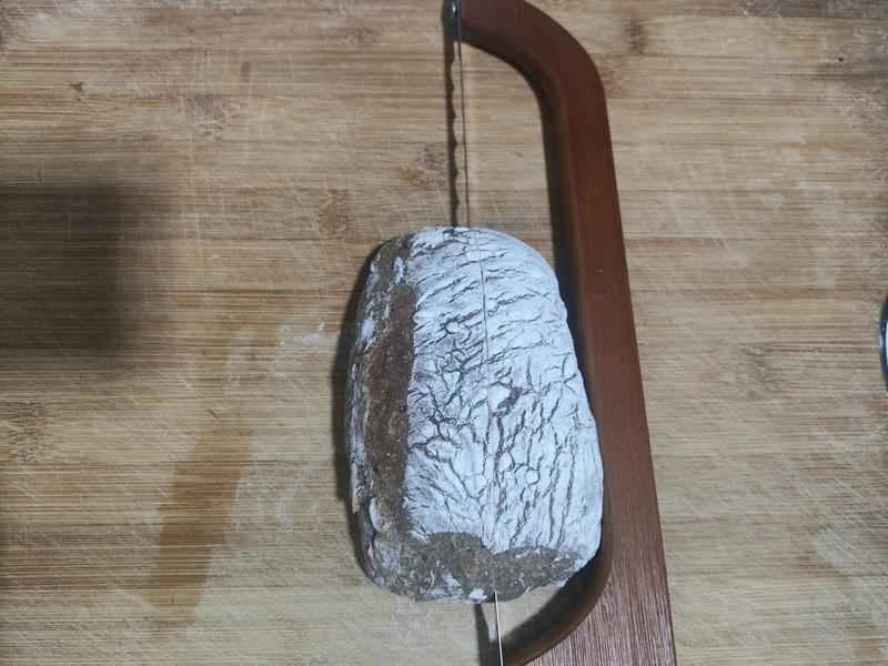 How to make pure milk hand-torn toast: Step 1