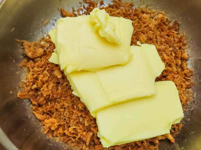 How to make pure milk hand-torn toast: Step 1