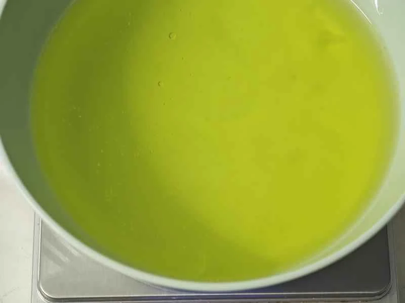 How to make pure milk hand-torn toast: Step 1