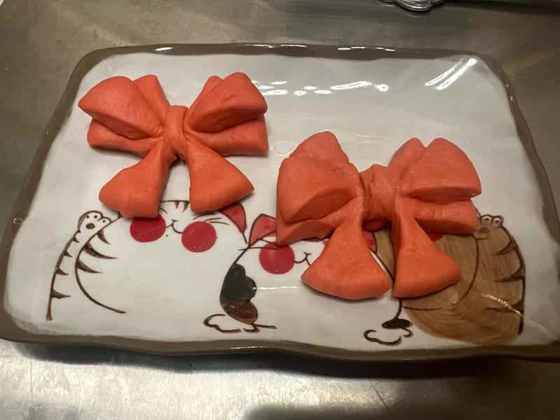 How to make pure milk hand-torn toast: Step 1