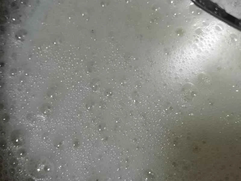 How to make pure milk hand-torn toast: Step 1