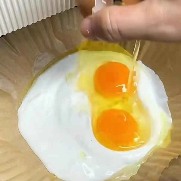 How to make pure milk hand-torn toast: Step 1