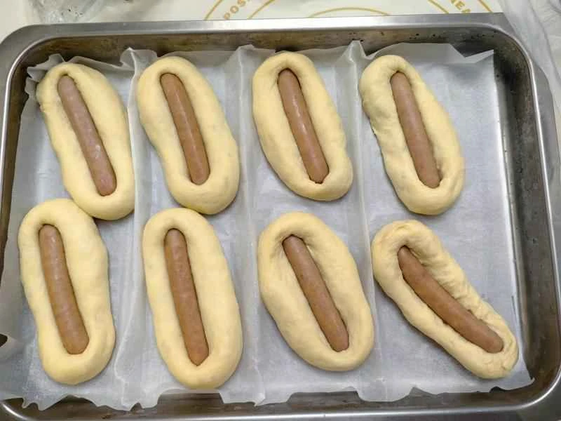 How to make pure milk hand-torn toast: Step 1