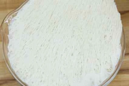 How to make pure milk hand-torn toast: Step 1