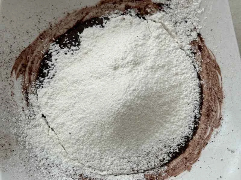 How to make pure milk hand-torn toast: Step 1