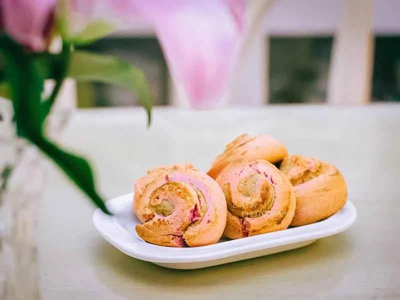 How to make pure milk hand-torn toast: Step 1