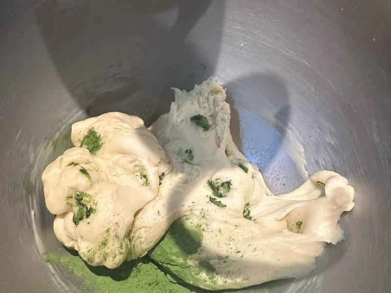 How to make pure milk hand-torn toast: Step 1